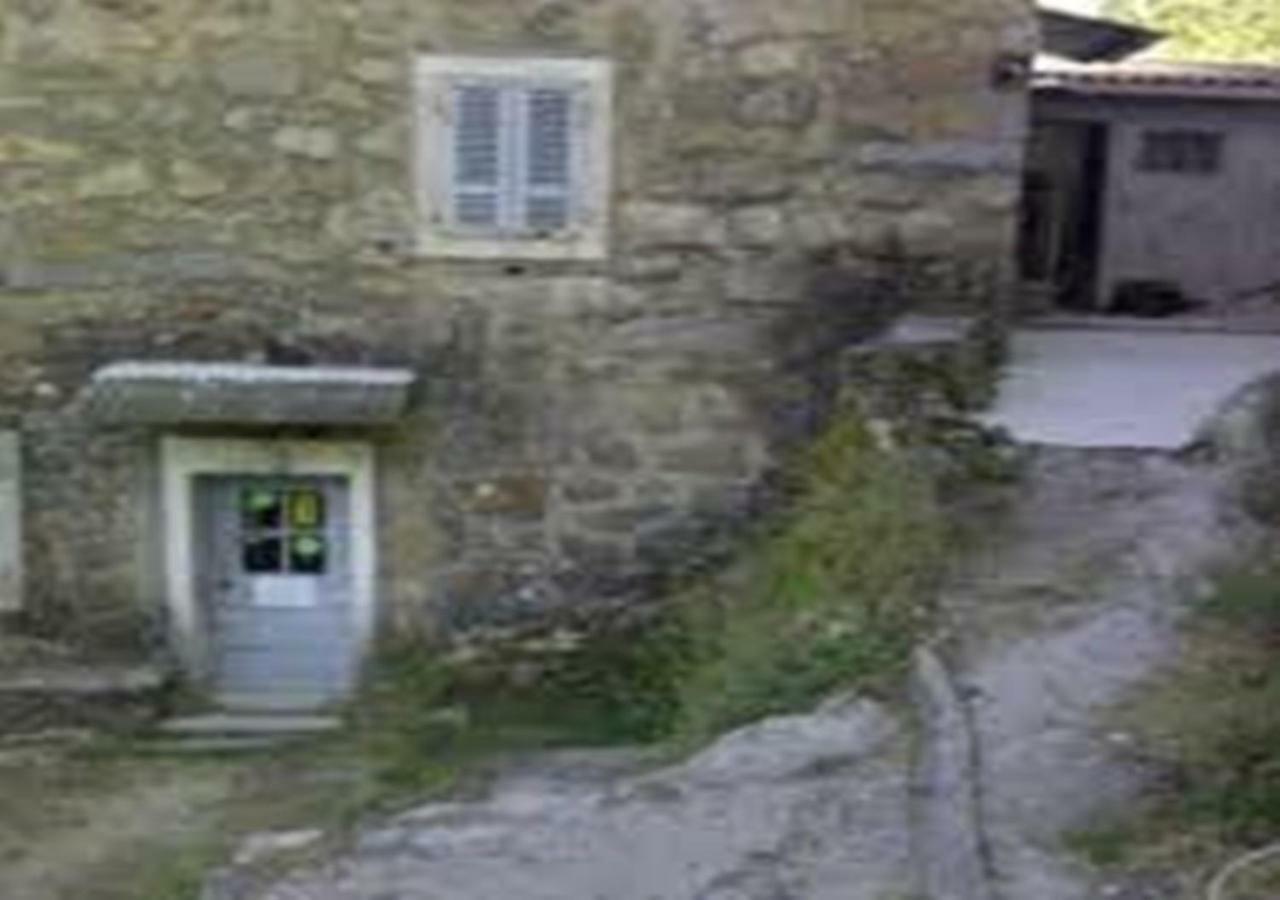 Auberge De Jeunesse Chez Mc Donald Zevaco Exteriör bild